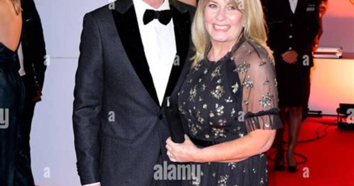 Phillip Schofield Wife Who Is Stephanie Lowe