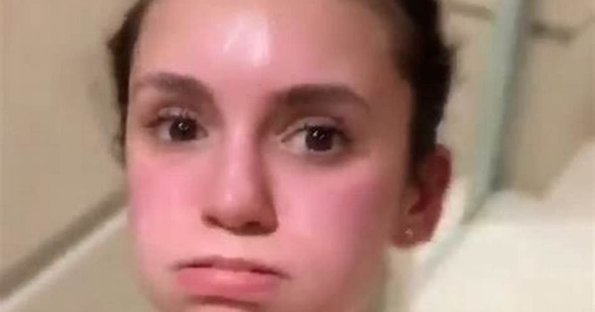 [Pic] Nina Dobrev Without Makeup — See Her Bare Face in ‘People’ – Hollywood Life
