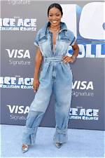 [Pics] Keke Palmer Wears Denim Bikini Top in Nyc on Coldest Day Ever — Pics – Hollywood Life