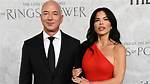 Pics of Jeff Bezos’ Girlfriend – Hollywood Life