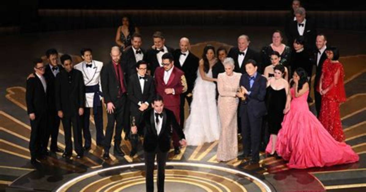 Pics of the Oscar Winner – Hollywood Life