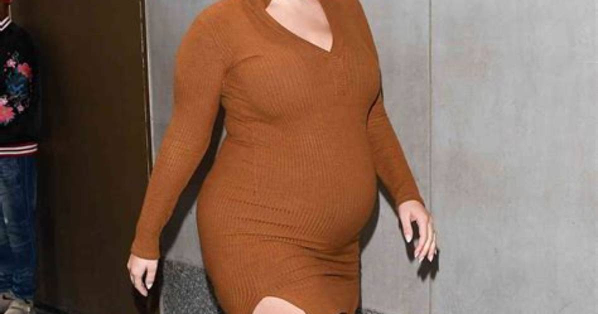 Pregnant Ashley Graham Proudly Shows off Growing Baby Bump in String Bikini – Photo