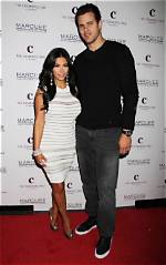 Quickie Celebrity Engagements — Pics
