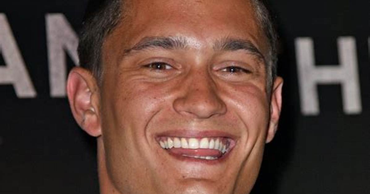 Rafi Gavron, Bio, Wiki, Age, Height, Weight, Siblings, Net Worth, Movies, Interviews.
