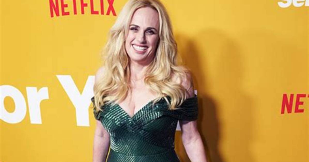 Rebel Wilson Rocks High Waisted Bikini Amid Girlfriend News: Photo – Hollywood Life