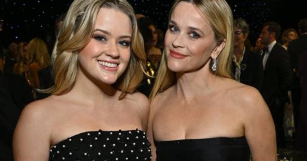 Reese Witherspoon, Daughter Ava Phillippe Attend Taylor Swift’s Tour – Hollywood Life
