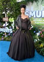 Rihanna Reveals Her Lacy Lingerie Underneath Black Tank Top for Night out — Photo
