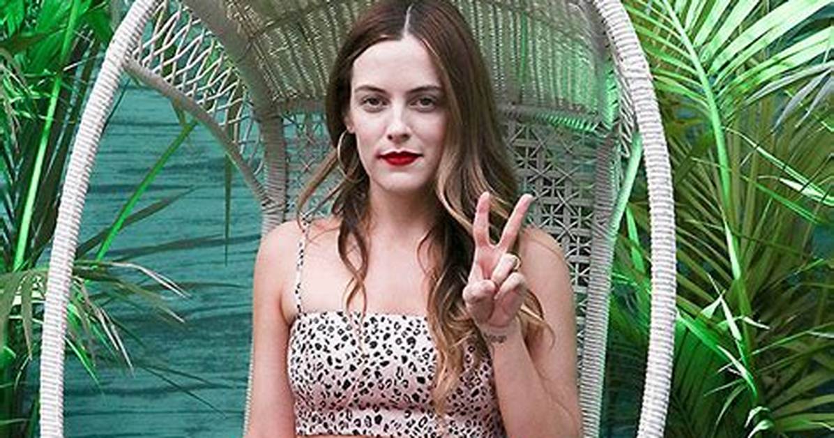 Riley Keough Sizzles in Sexy Red Bikini While on the Beach in Greece – Hollywood Life