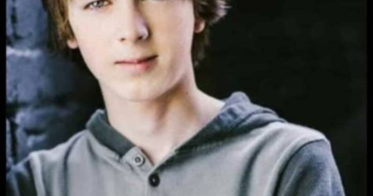 Ryan Grantham- Wiki, Age, Ethnicity, Girlfriend, Height, Net Worth, Career ·
