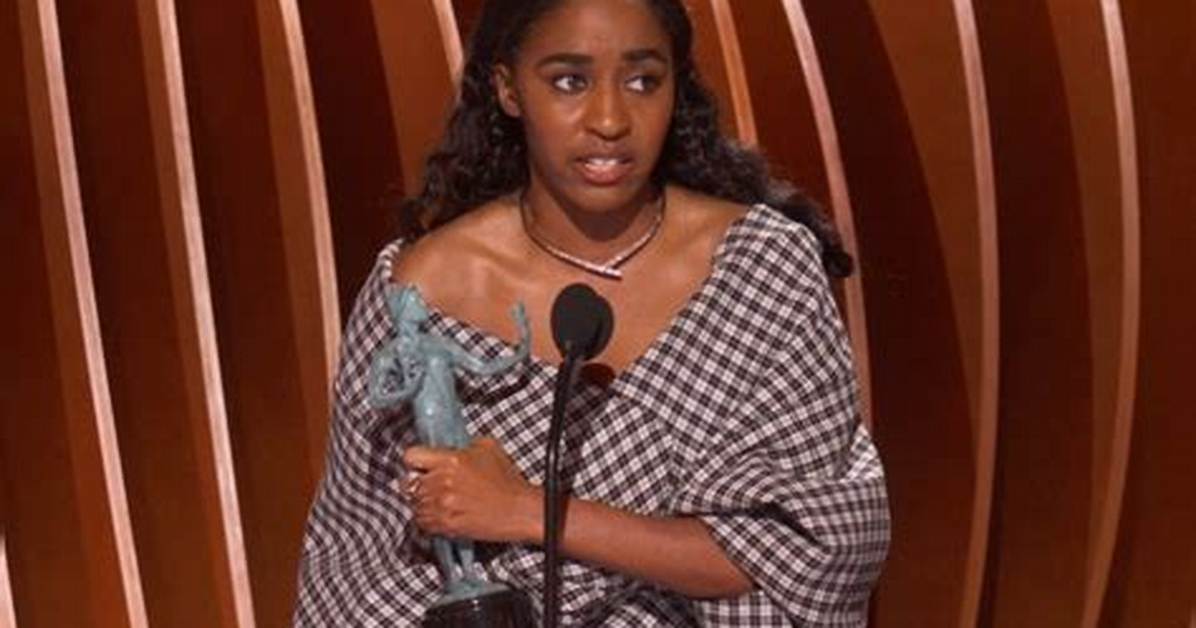 Sag Award Winner Ayo Edebiri Used $8 Hair Products for the Award Show