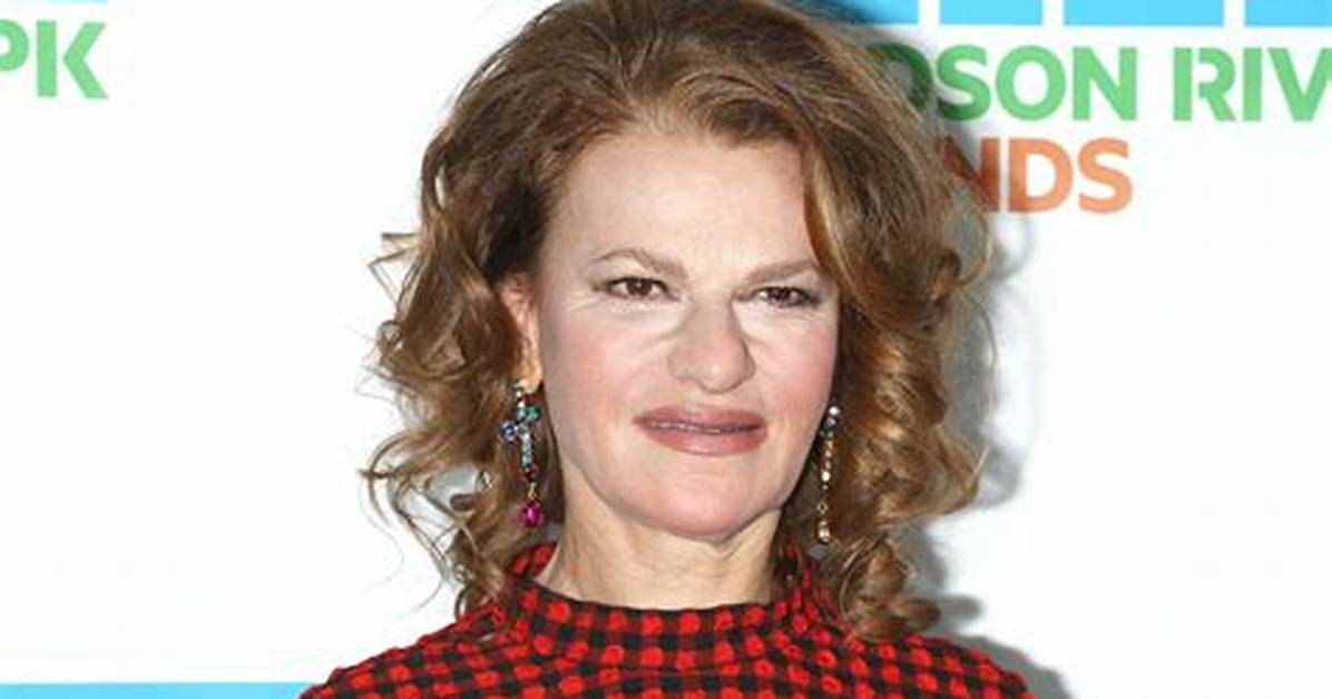 Sandra Bernhard- Wiki, Age, Husband, Ethnicity, Net Worth, Height, Career
