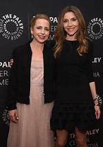 Sarah Chalke Biography, Wikipedia, Net Worth, Husband, Kids, Age, Height