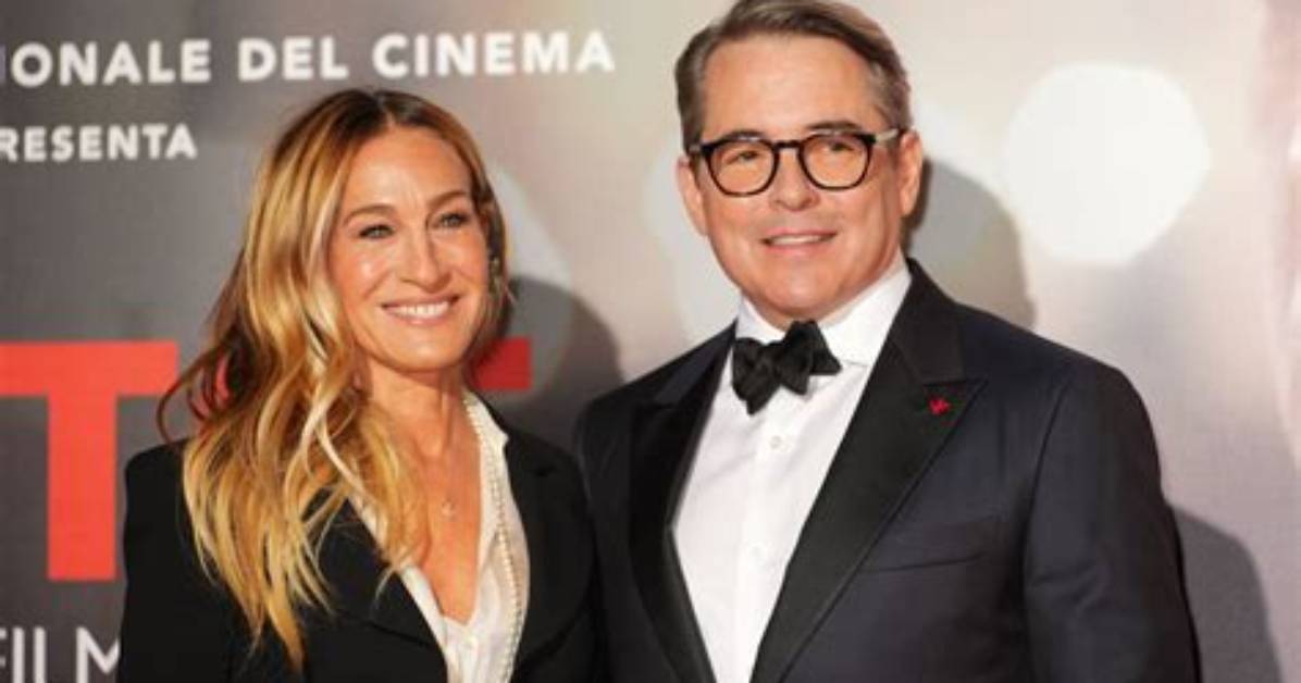 Sarah Jessica Parker & Matthew Broderick Hit up Hamptons Beach: Pics – Hollywood Life