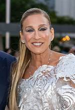 Sarah Jessica Parker Wears Swimsuit on 4Th of July at Hamptons Beach – Hollywood Life