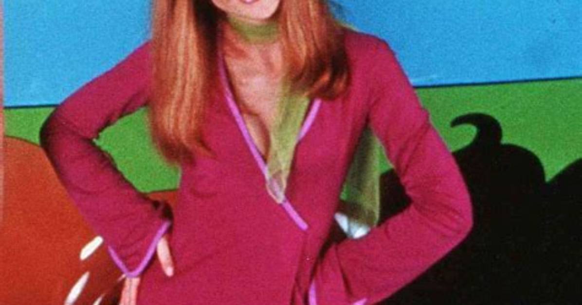 Sarah Michelle Gellar Dresses up in Iconic ‘Buffy’ Outfit for ‘Party’ in Quarantine — See Incredible Pic