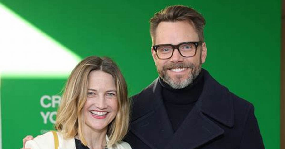 Sarah Williams Bio, Everything to Know About Joel Mchale Wife