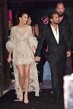 Scott Disick Holding Hands with Kendall Jenner? See Shocking Pic