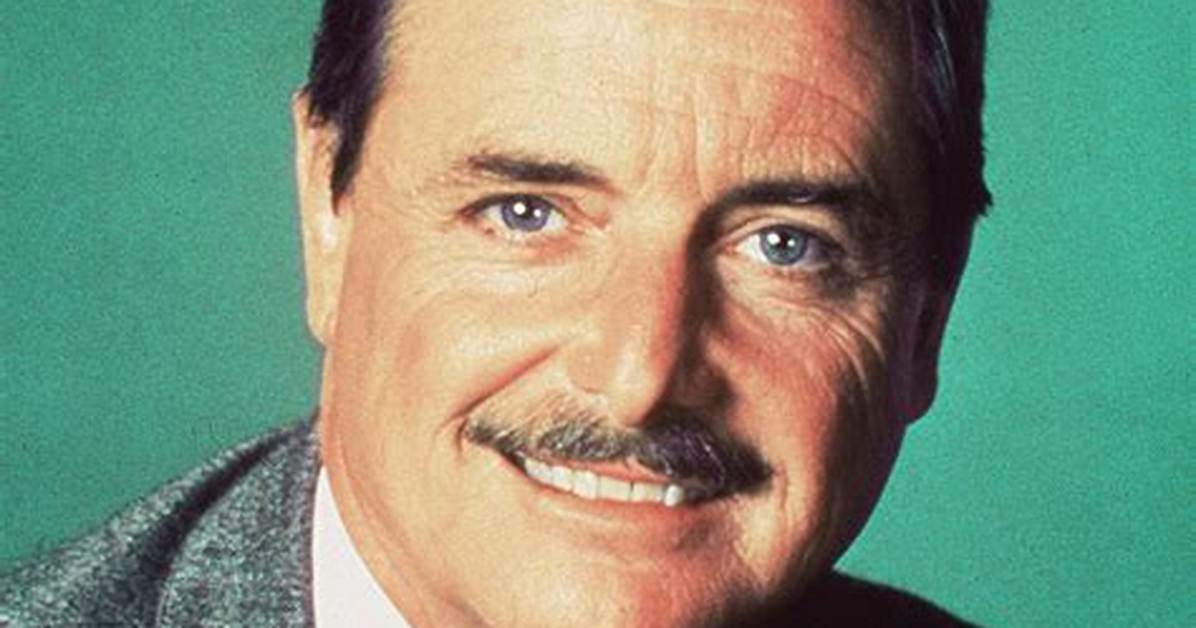 See Actor Who Played Mr. Feeny & More – Hollywood Life