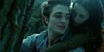 See Bella & Edward’s Hottest Moments – Hollywood Life