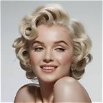 See Marilyn Monroe-Inspired Look – Hollywood Life