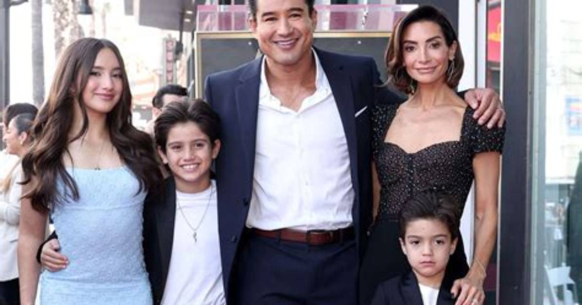 See Photos of the Actor’s Kids – Hollywood Life