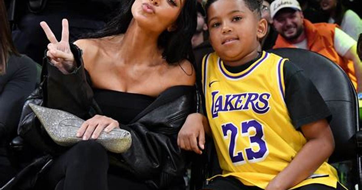 See Pics of Kim & Kanye’s Son – Hollywood Life