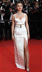 Selena Gomez’s Best Outfits over the Year's – Hollywood Life