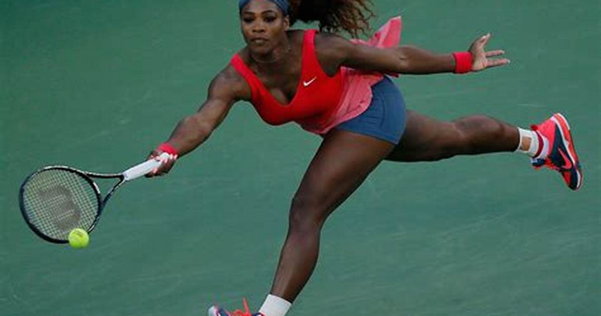 Serena Williams Does Squats, Planks & More During Intense Workout with Sister Venus — Watch