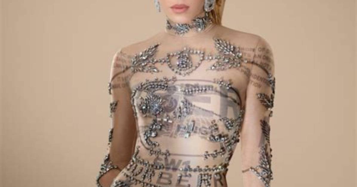 Shakira’s Sheer Crystal Dress in Burberry Campaign: Photo – Hollywood Life