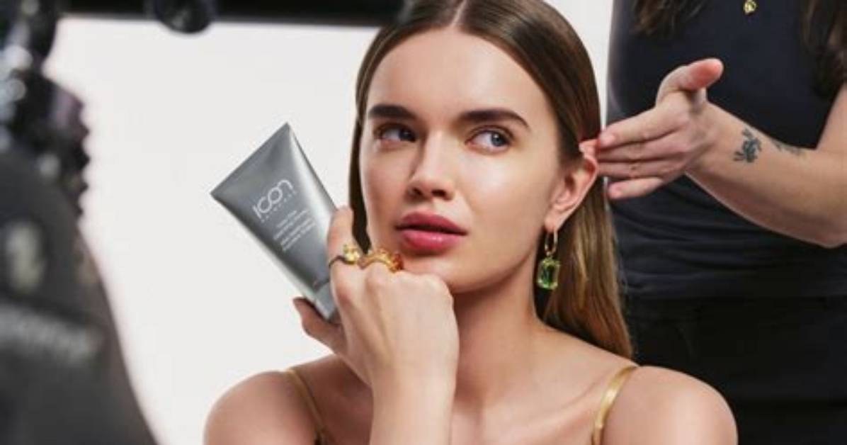 Shares Tips Amid Skincare Launch – Hollywood Life