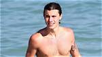 Shawn Mendes Moonwalks Shirtless While Sharing Snippet of New Song: Watch
