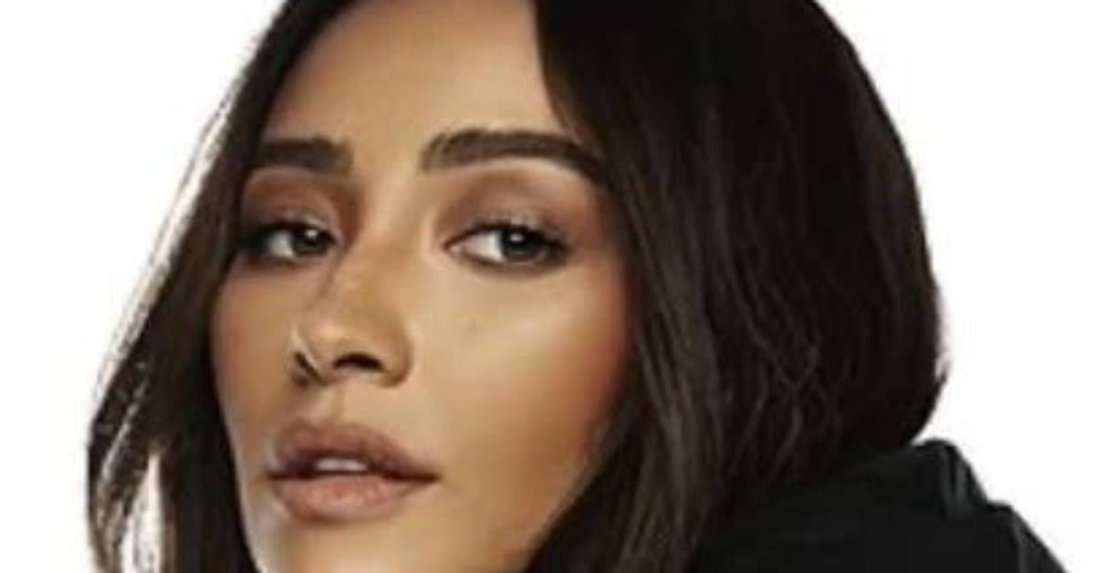 Shay Mitchell Indulges in Self-Care with These $14 Lip Masks