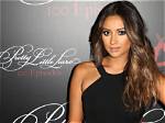 Shay Mitchell Talks ‘Pretty Little Liars’ Revival & an Emily Update – Hollywood Life