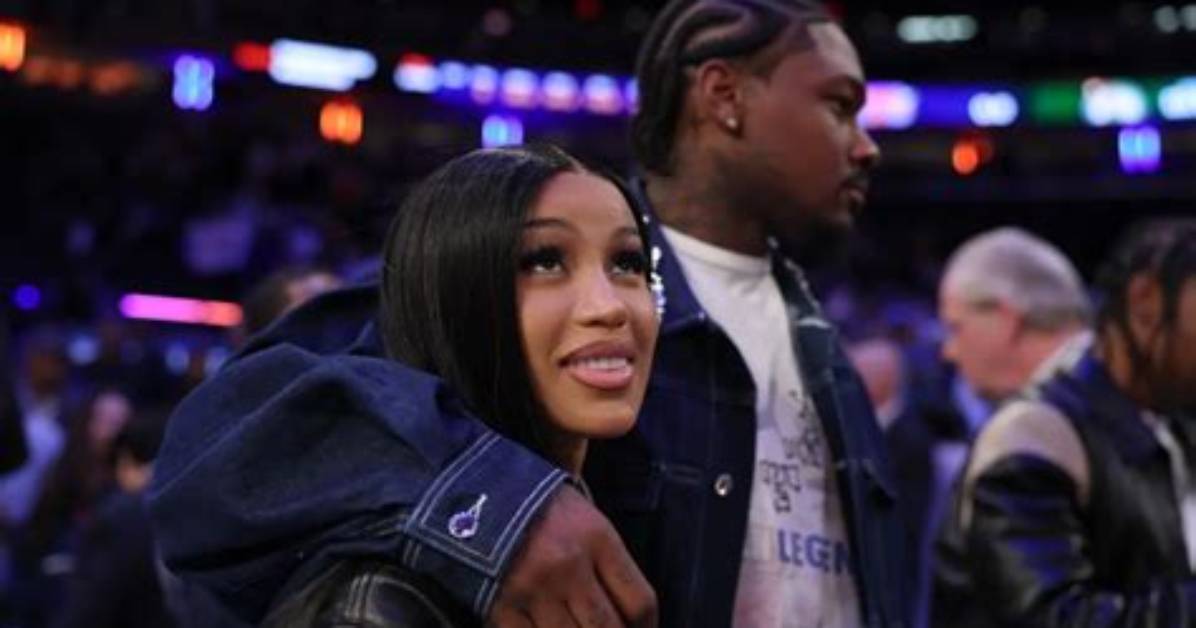 She’s Expecting Baby No. 4 – Hollywood Life