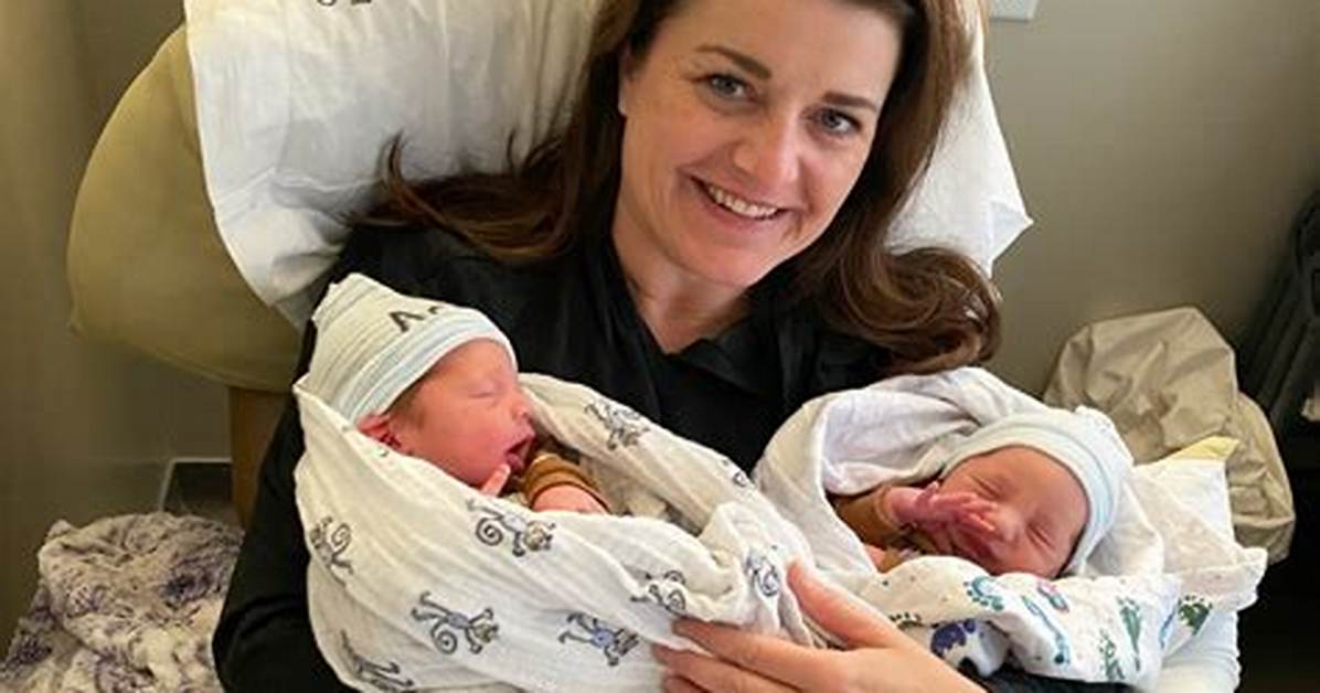 ‘Sister Wives’ Star Gives Birth to Twins – Hollywood Life