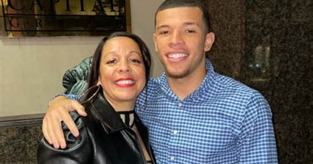 Skyy Moore Parents and His Path to Nfl as a New Kensington Native