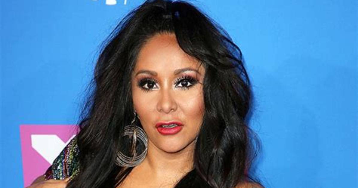 Snooki Fires Back at Trolls Who Mock Her Desire to Get Back in the Gym 4 Days After Giving Birth