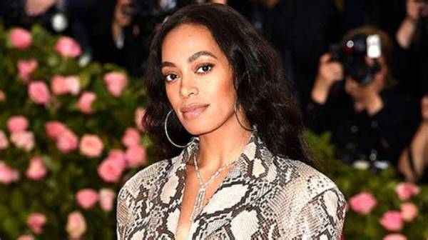 Solange Knowles Rocks Tiny Black Bikini & More Outfits in Photo Dump – Hollywood Life
