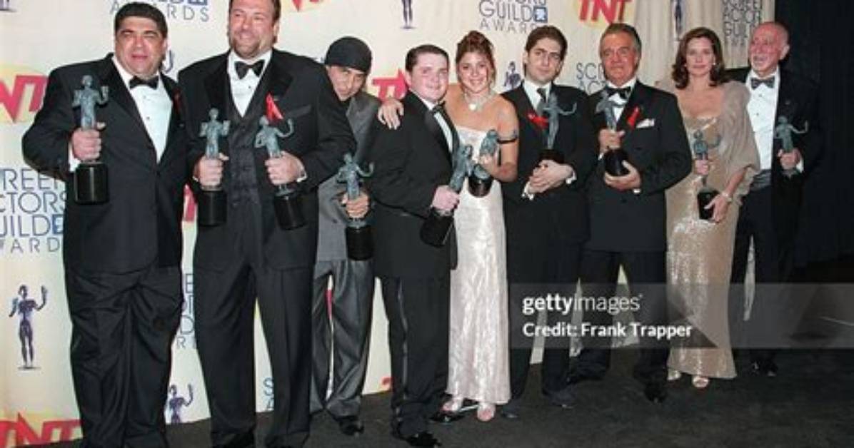 ‘Sopranos’ Cast Reacts to James Gandolfini’s Death — Devastated & Heartbroken – Hollywood Life