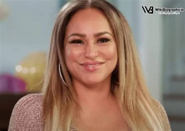Stacey Silva | Bio, Age, Net Worth, Relationship, Career