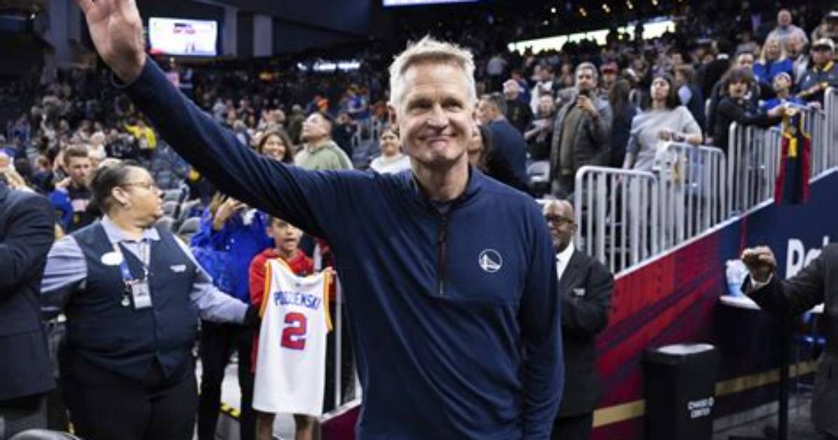 Steve Kerr: Pics of the Nba Coach