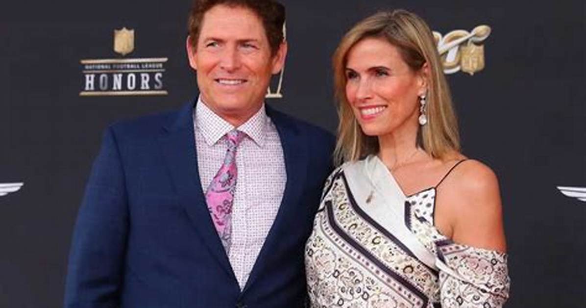 Steve Young's Wife: Who Is She?