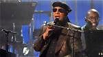 Stevie Wonder Performs with Smokey Robinson & More at the 2023 Grammys – Hollywood Life