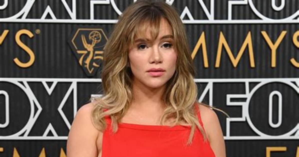 Suki Waterhouse Prepped Her Skin with This Spf Primer for the Emmys