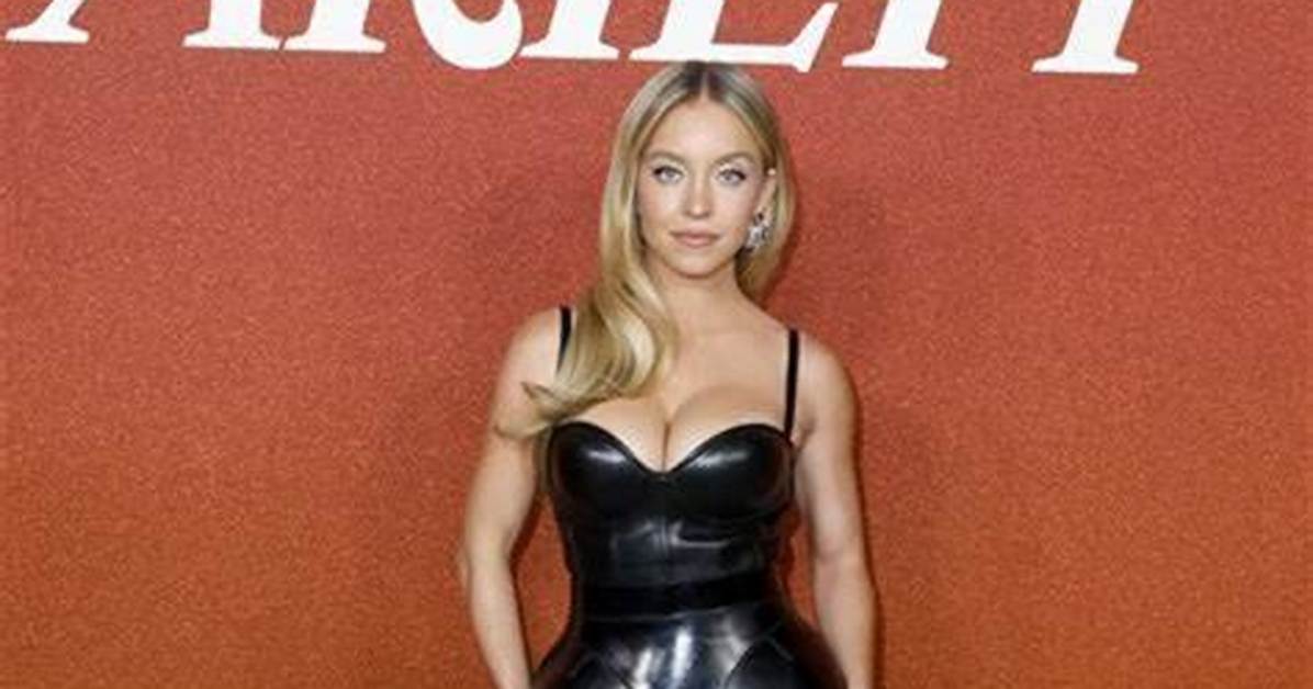 Sydney Sweeney Sizzle in Plunging Leather Dress for Variety’s Power of Young Hollywood Event: Photos