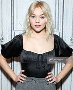 Taylor Hickson — Pics