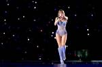Taylor Swift Dazzles in Brazil 1 Week After Fan’s Death – Hollywood Life