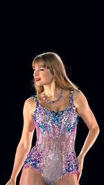 Taylor Swift Wows in Sequin Bodysuit for First ‘Eras Tour’ Show – Hollywood Life