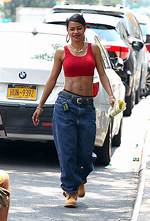 Teyana Taylor Wows in White Tank Top & Daisy Dukes While in Nyc – Hollywood Life