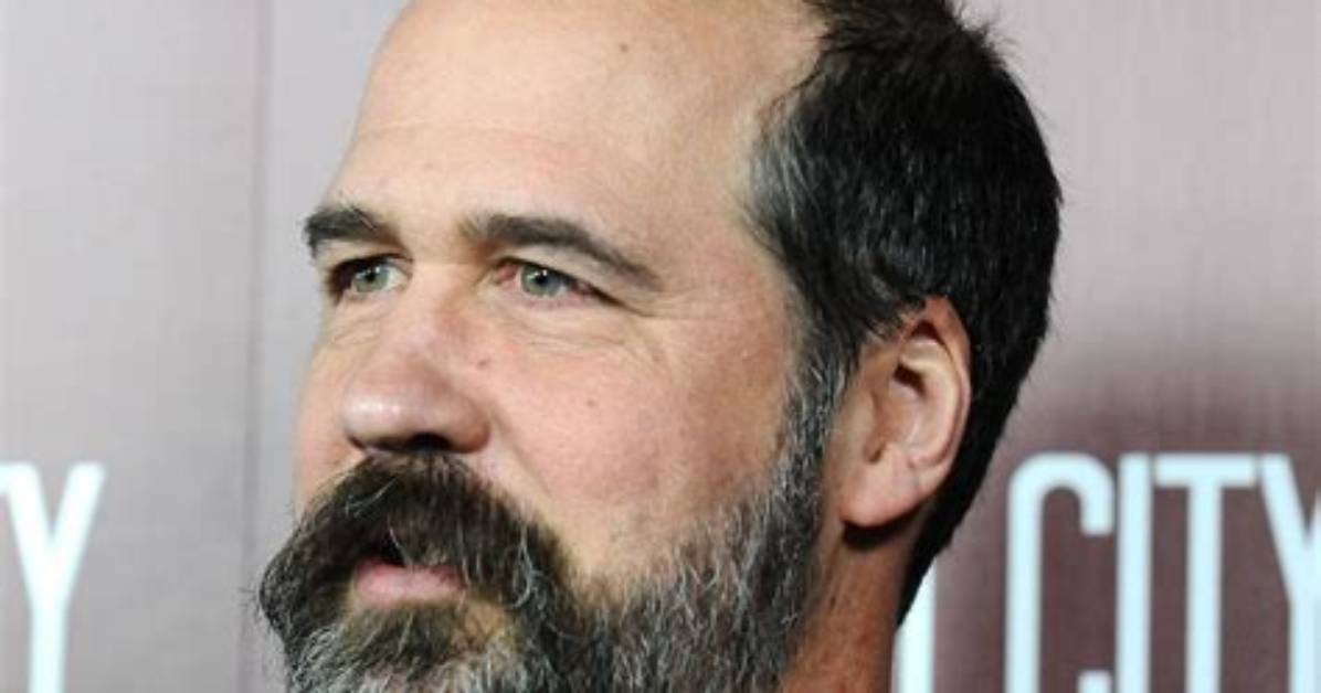 The Net Worth of Chris Novoselic: Unveiling the Fortune of the Grunge Bassist